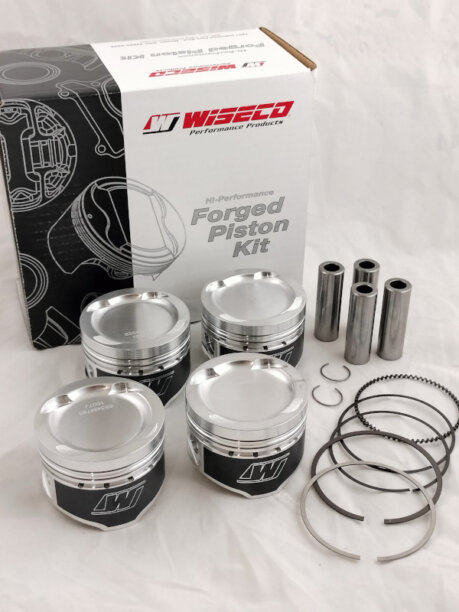 pistoni speciali per conversione turbo motore mazda mx5 nb 1600 costruzione speciale per rapporto di compressione tolleranza e rettifica basamento preparazione e incremento potenza turbo maggiorato bielle n acciaio speciali ricavate dal pieno