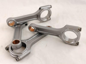 bielle in acciaio elaborazione motori da competizione e vetture da corsa motore forgiato incremento potenza alfa romeo lancia delta alfa romeo bulloni biella speciali in acciaio progettazione e realizzazione bielle a disegno o su campione motori aspirati turbo stage3