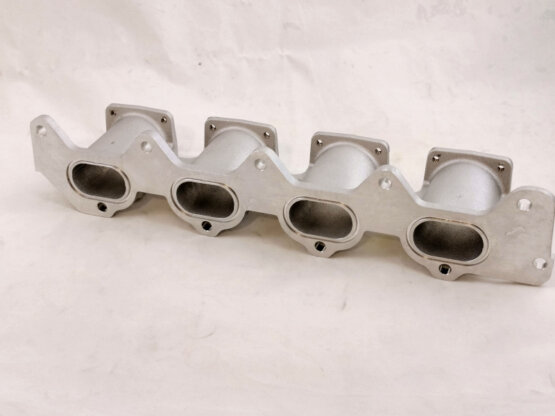 collettore completo per motore Renault Clio RS motore F4R kitcar in alluminio lavorato per corpi farfallati singoli jenvey iniezione elettronica preparazione motore aumento potenza regime di rotazione elettronica programmabile da competizione efi technology euro2plus euro4 peugeot mini bmw lancia fiat Renault