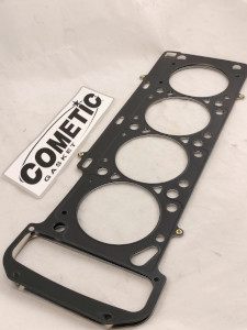 preparazione motore bmw gruppo a 2.3 16 valvole 4 cilindri in linea bmw m30 elaborazione vettura da salita rally incremento potenza motore aspirato aumento rapporto di compressione spessore guarnizion testa cometic numero uno per produzione guarnizioni speciali per preparazione motori vetture da competizione aspirate e turbo