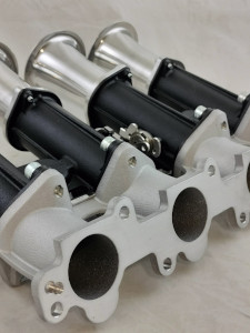 preparazione motori da competizione con collettore di aspirazione e corpi farfallati jenvey doppio corpo iniezione elettronica jenvey per elaborazione motore peugeot kit car collettore di aspirazione in alluminio doppio corpo tipo dcoe 45 mm elaborazione motore con corpi farfallati 48 mm jenvey iniezione elettronica programmabile da competizione