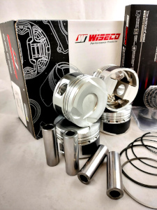 set pistoni forgiati ricavati da stampato barra alluminio ergal rinforzat preparazione motore bmw n14b16 mini cooper s turbo iniezione diretta 1600 cc 16 valvole incremento potenza rinforzo motore elaborazione elettronica stage3 aumento potenza turbo maggiorato preparazione motore da competizione track day