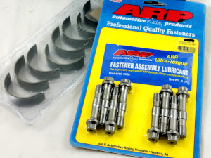 Set completo per rialzo motore lancia delta 2.0 16 valvole preparazione motore turbo stage2 viti biella arp per sostituzione su bielle originali bulloni biella speciali in acciaio rinforzato incremento prestazioni preparazione motore