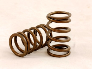 molle valvole speciali preparazione motore alfa romeo classic car incremento potenza preparazione motore giulia alfetta turbo maggiorato per alfetta auto delta 75 1800 evoluzione alberi a camme speciali maggiorazion alzata fasatura da corsa incremento regime di rotazione fasatura camme speciali