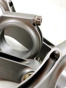 bielle in acciaio con bulloneria rinforzata arp per preparazione motore aspirato a carburatori o ad iniazione elettronica EFI Technology aumento regime di rotazione motore forgiato fiat x1/9 per gare in salita e slalom campionato salita velocità montagna aumento cilindrata motore forgiato fiat lancia 8 valvole
