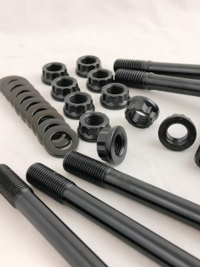 kit prigionieri rinforzati bulloni speciali rondelle alta resistenza dadi rinforzati arp bolt fissaggio testata motore preparato bmw m3 incremento potenza aumento rapporto di compressione preparazione motore gruppo a aumento rapporto di compressione