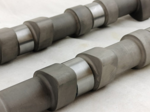 albero a camme con profilo speciale per aumentare l'alzata e l'apertura valvole sui Motori lancia delta 16 valvole preparazione motore da competizione gruppoA delta hf integrale 16 valvole deltona incremento potenza preparazione deltona stradale per gare di accelerazione fasatura speciale alberi a camme punterie meccaniche leggere molle rinforzate speciali aumento alzata regime di rotazione